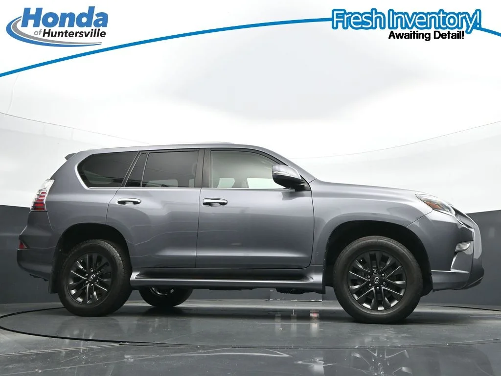 Used 2020 Gray Pearl Lexus 460 image 39