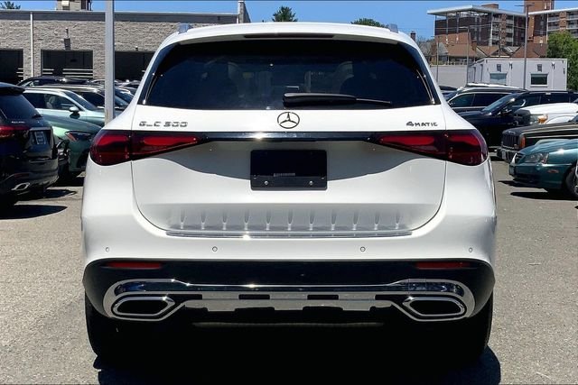 Certified Used 2023 White Mercedes-Benz GLC 300 image 3