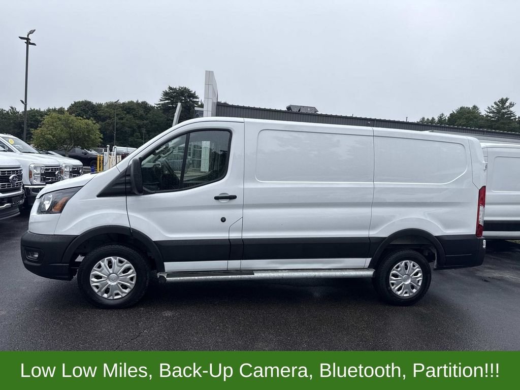 Used 2025 White Ford Base image 2