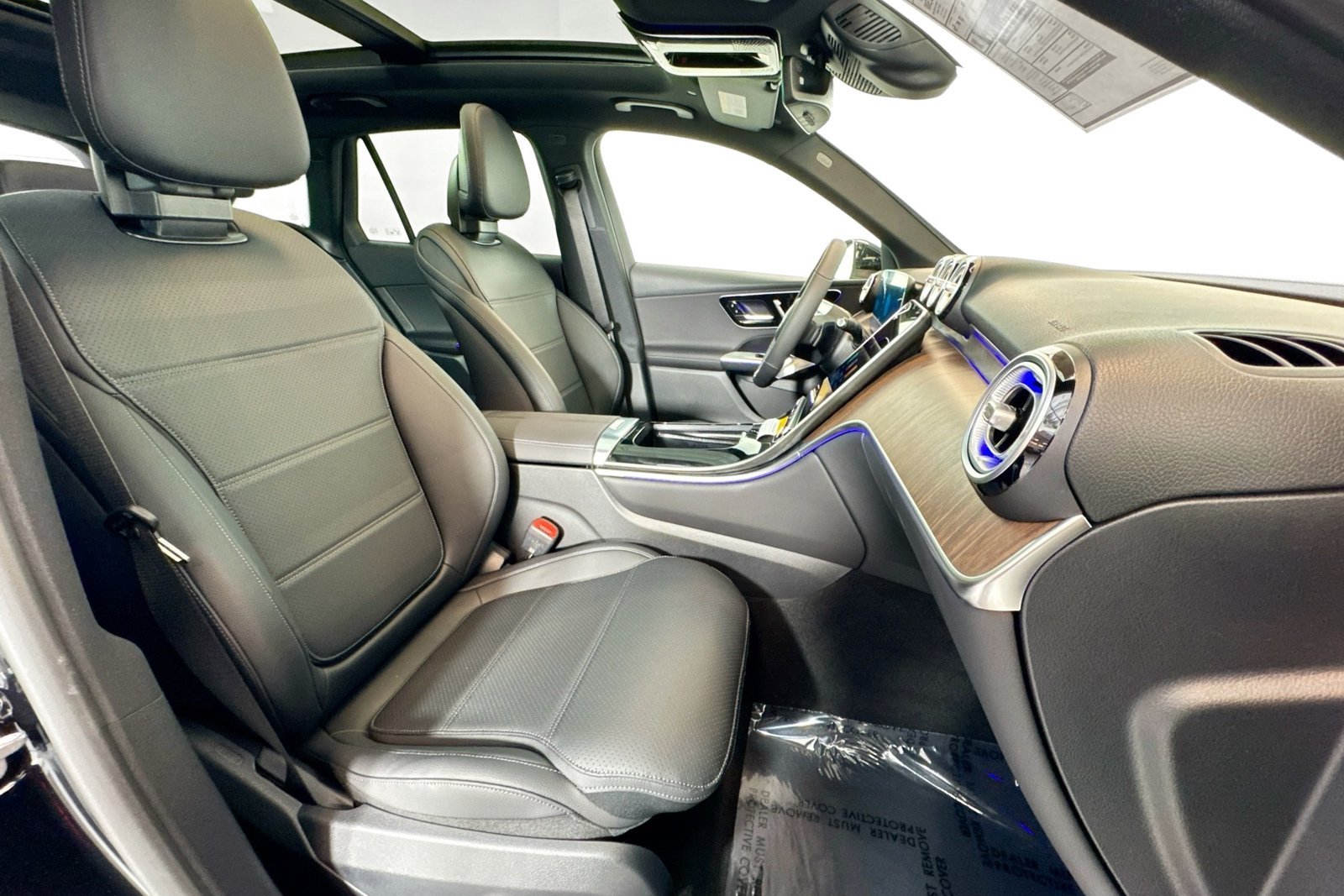 New 2026 Black Mercedes-Benz GLC 300 image 26