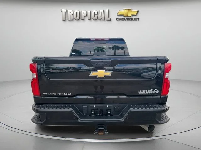 Used 2023 Mosaic Black Metallic Chevrolet High Country image 4