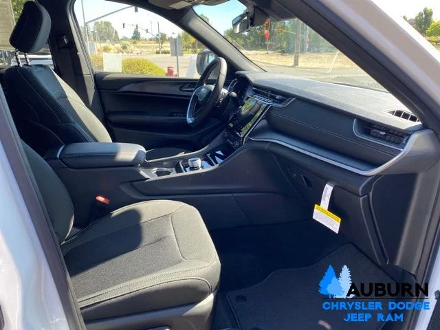 New 2026 Bright White Clearcoat Jeep Laredo X image 14