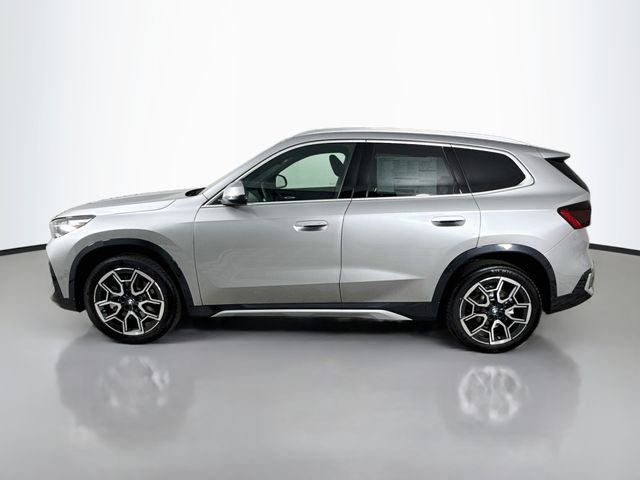 New 2026 Silver Metallic BMW xDrive28i image 4