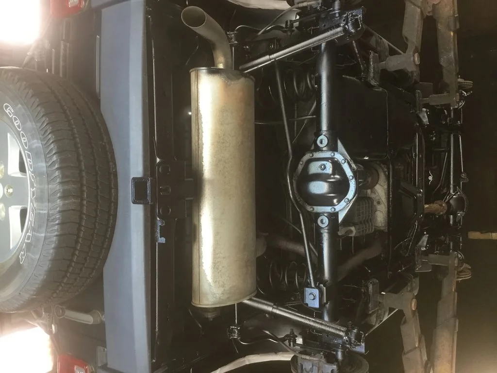 Used 2010 Green Jeep Sport image 4