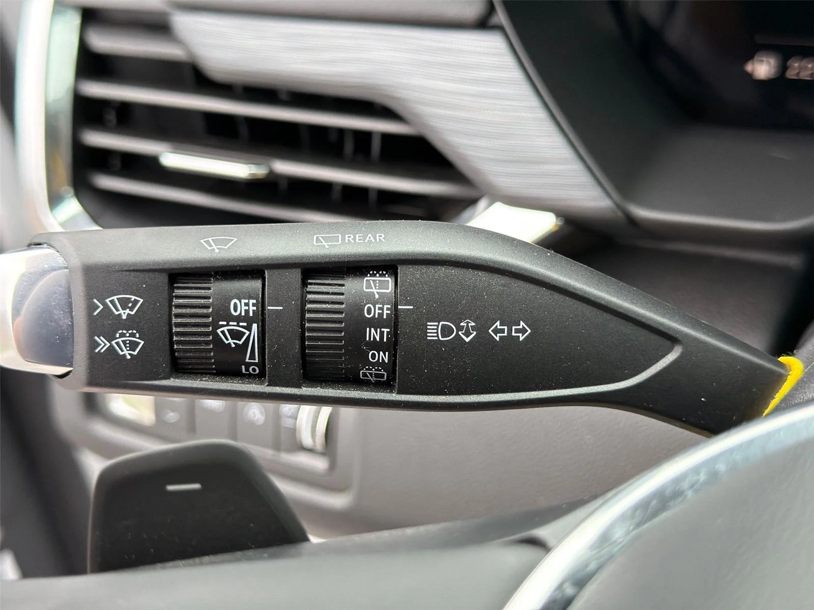Certified Used 2026 Summit White GMC Elevation image 40