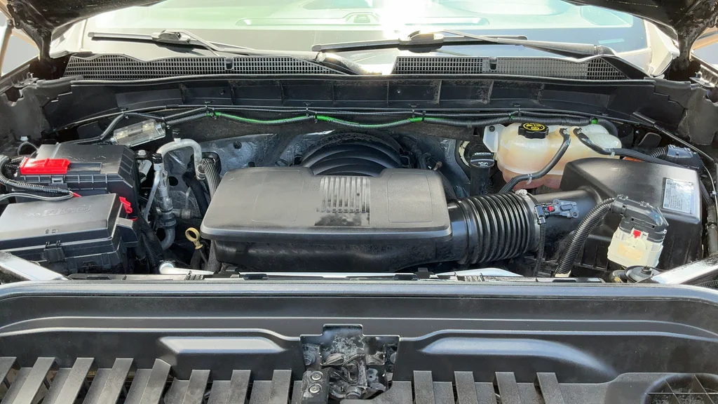 Used 2021 Black GMC AT4 image 23