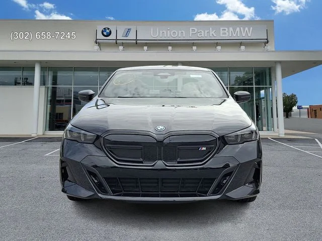 New 2026 Black Sapphire Metallic BMW M60 image 2