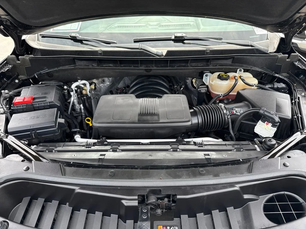 Used 2024 Onyx Black GMC Denali image 7