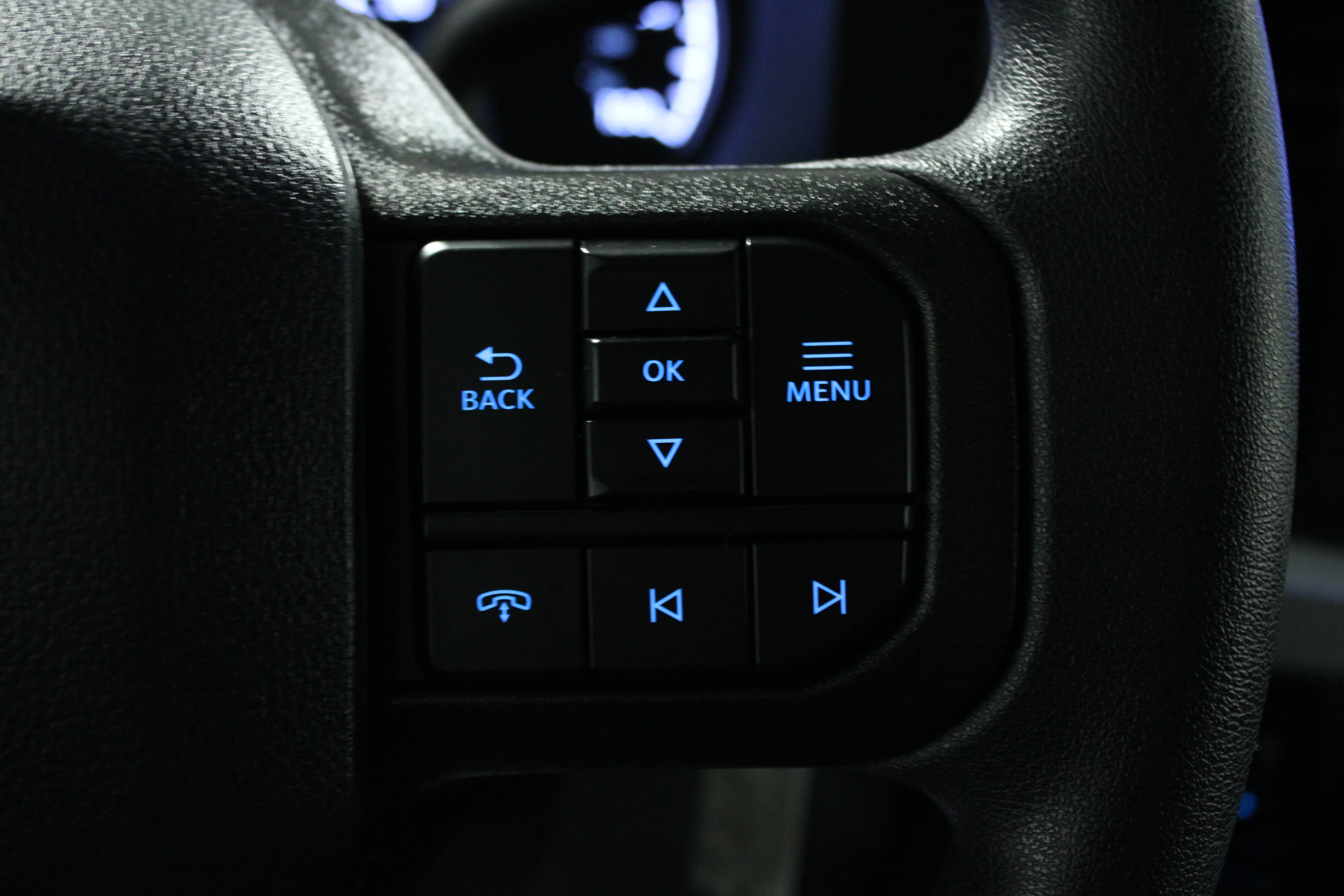 Used 2025 Black Metallic Ford XLT image 21