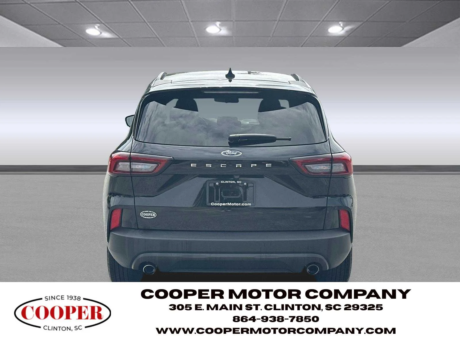 Used 2025 Agate Black Metallic Ford ST-Line image 4