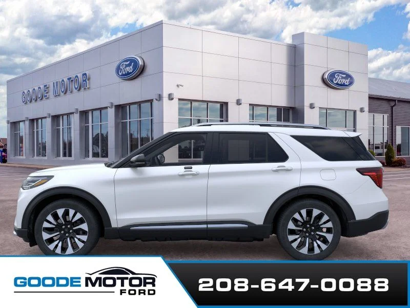 New 2026 Star White Metallic Tri-Coat Ford Platinum™ image 3