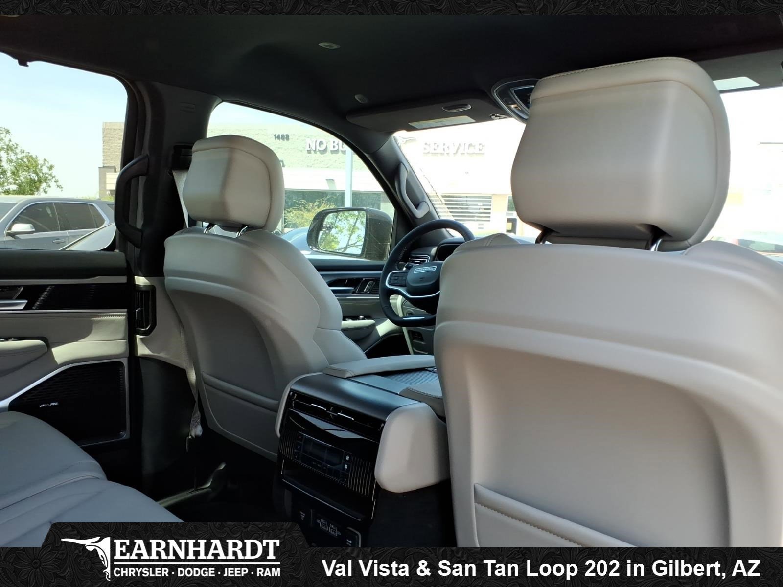 New 2026 Steel Blue Exterior Paint Jeep Limited Altitude image 8