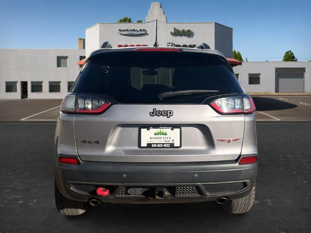 Used 2019 Billet Silver Metallic Clearcoat Jeep Trailhawk Elite image 4
