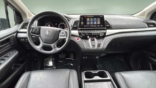 Used 2025  Honda EX-L image 10