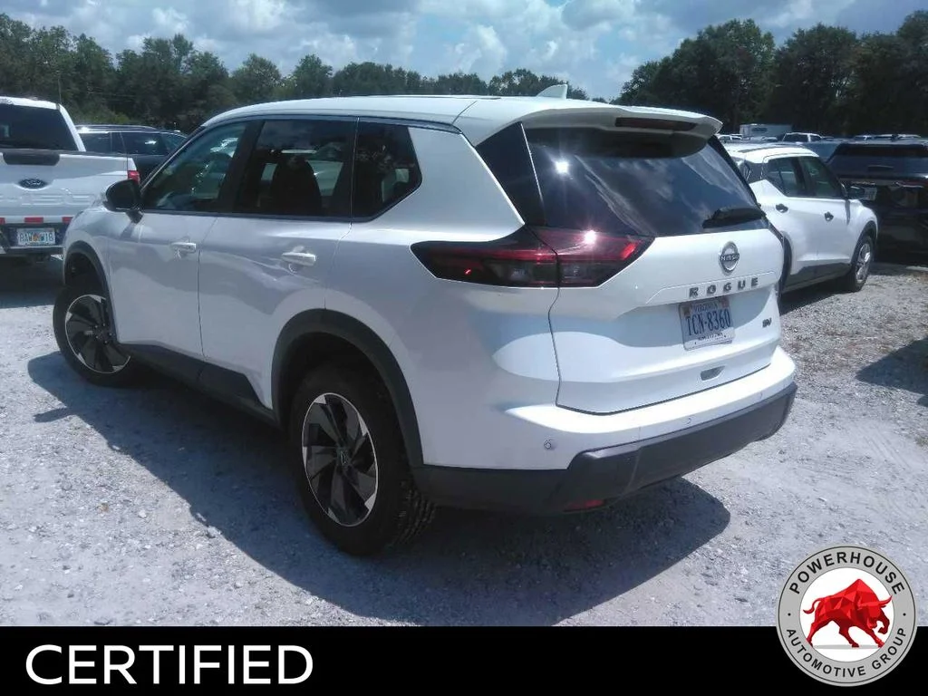 Used 2024 White Nissan SV image 2