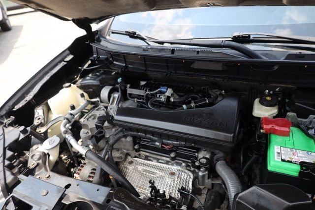 Used 2018 Magnetic Black Nissan SV image 42