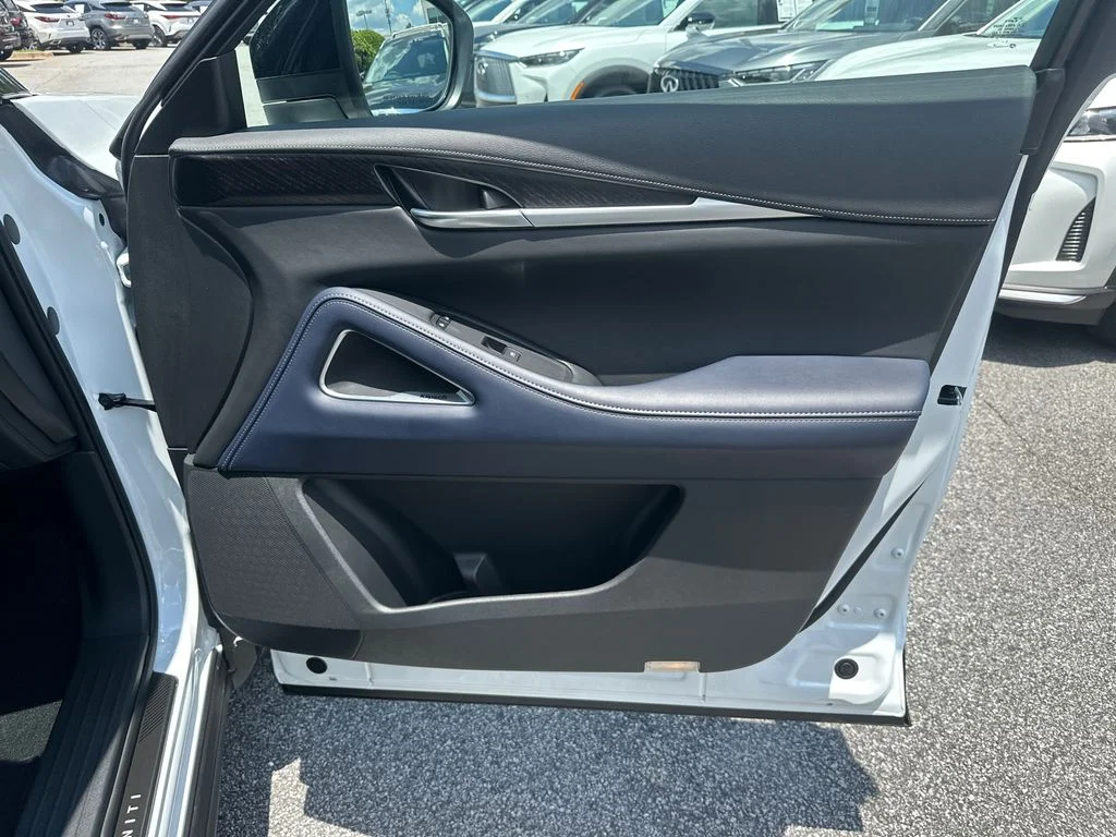 Certified Used 2026 Black INFINITI SPORT image 12