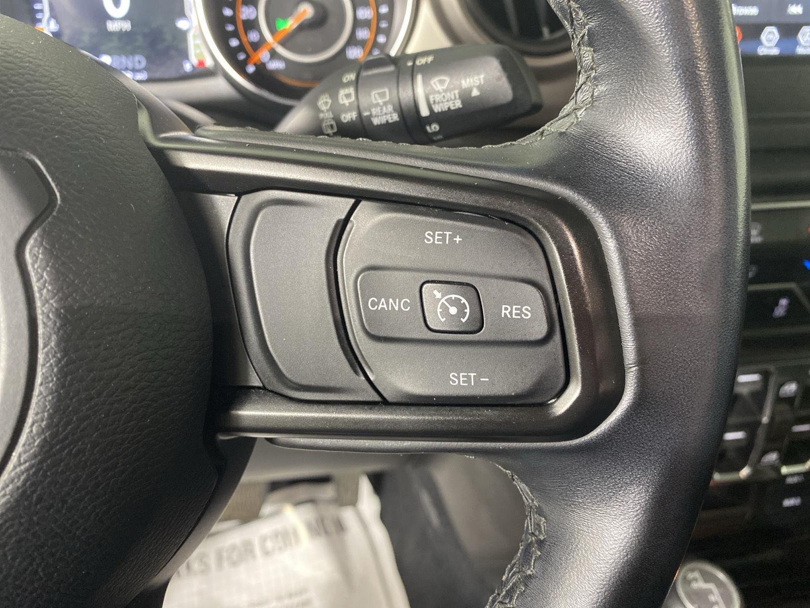 Used 2020 Sting-Gray Clearcoat Jeep Sport S image 18