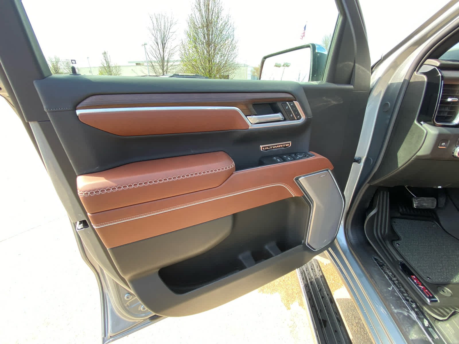 2026 GMC Sierra 1500 Denali Ultimate - Photo 10