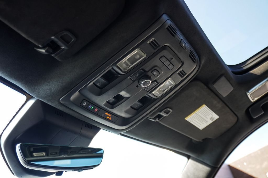 Used 2024 Black Cadillac V-Series image 34