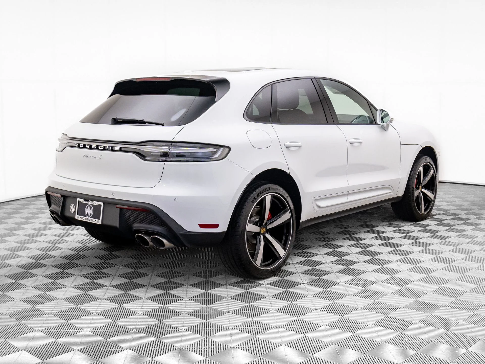 New 2026  Porsche S image 8