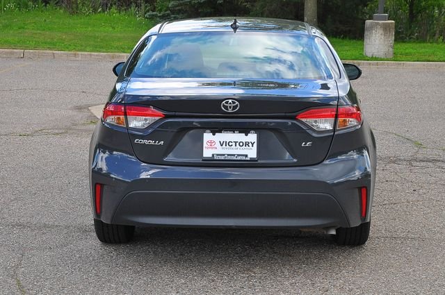 Used 2024  Toyota LE image 4