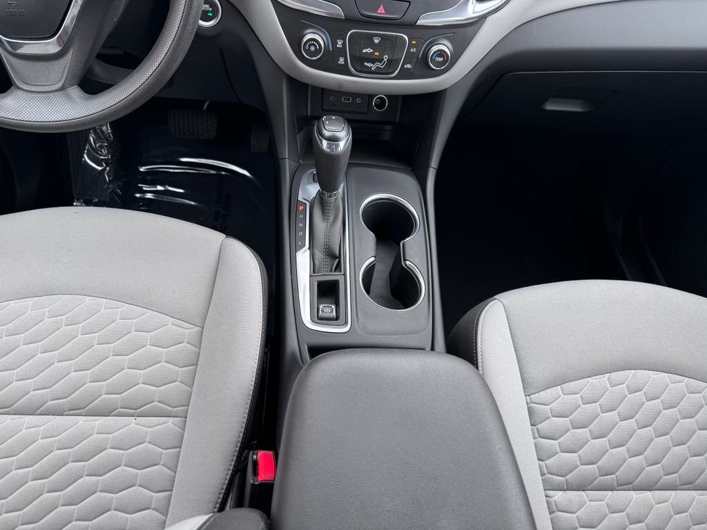 Used 2020 Black Chevrolet LS image 31