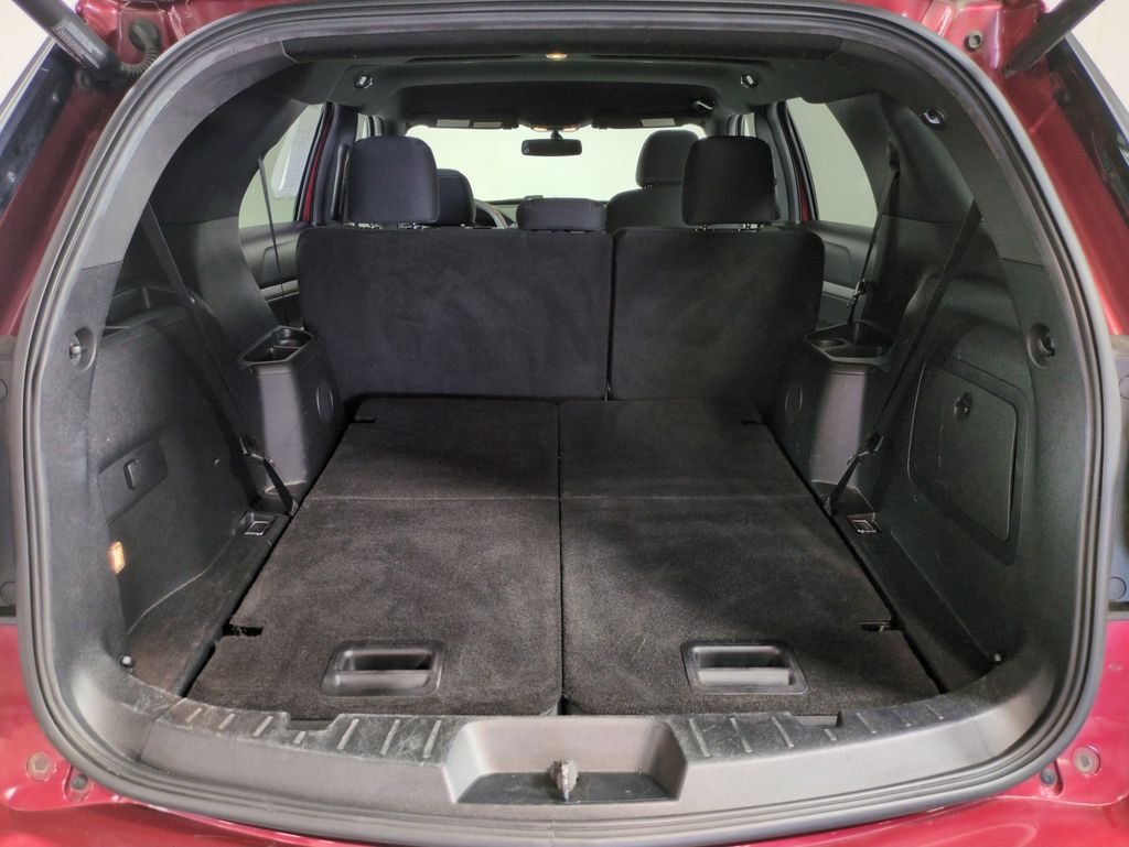 Used 2017 Ruby Red Metallic Ford XLT image 23