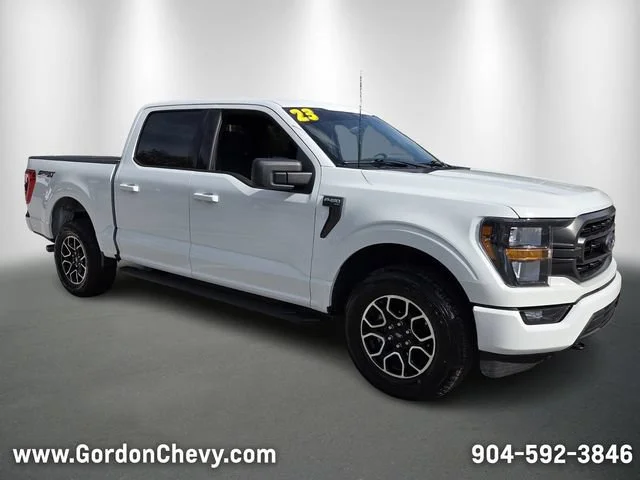 Used 2023 White Ford XLT image 8