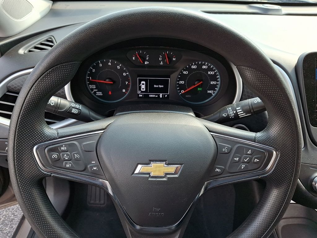 Used 2024 Gray Chevrolet LT image 19
