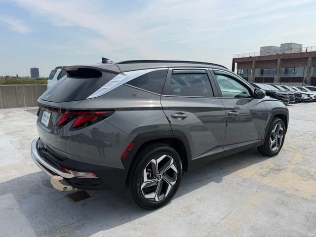 Used 2024 Gray Hyundai SEL image 7