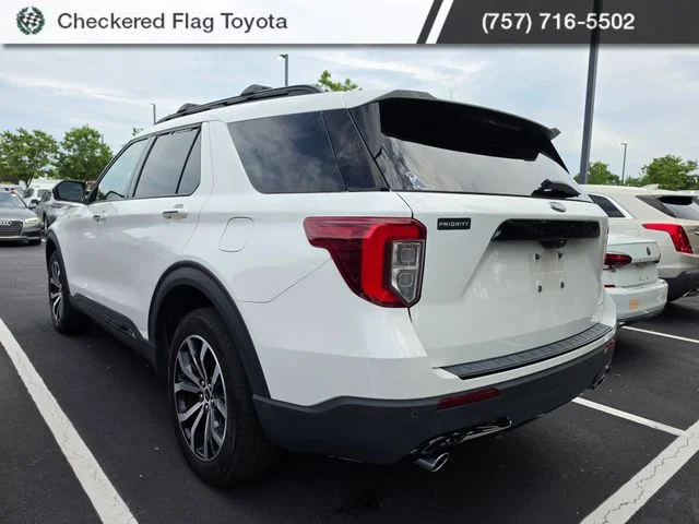 Used 2022 White Metallic Ford ST-Line image 4
