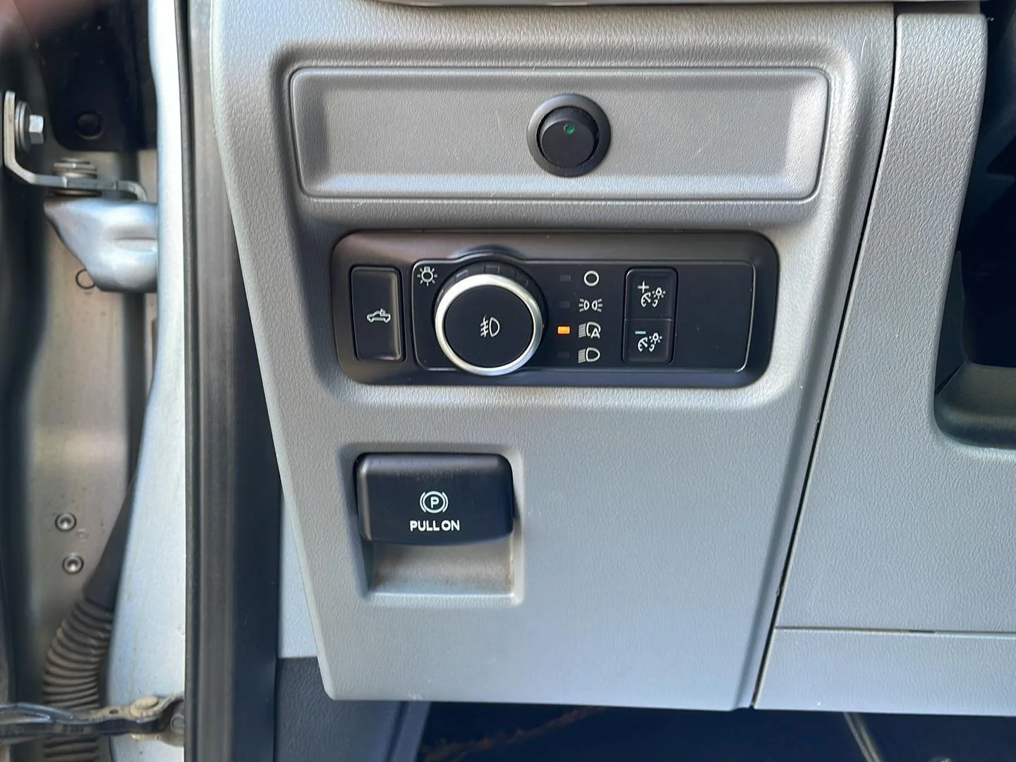 Used 2022 Iconic Silver Metallic Ford XLT image 13