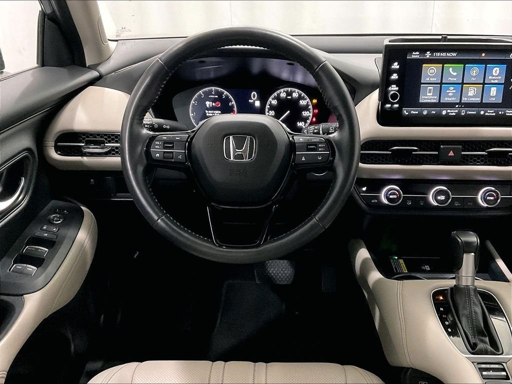 Used 2024 Gray Honda EX-L image 17