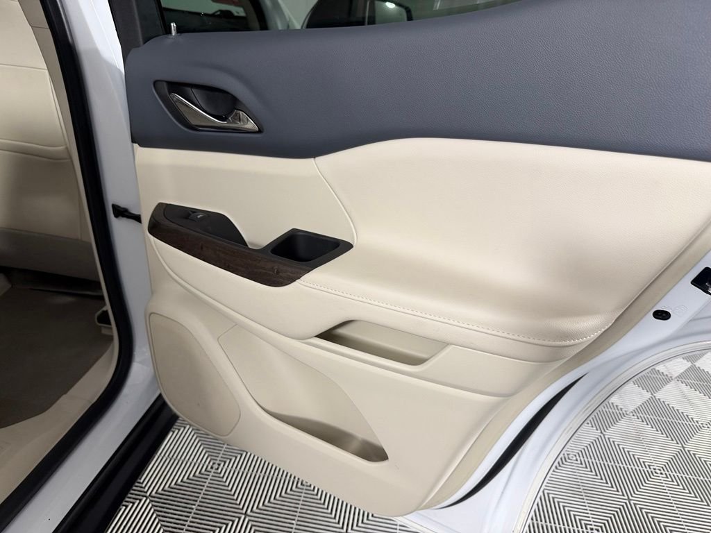 Certified Used 2023 White GMC Denali image 29
