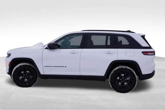 New 2026 Bright White Clearcoat Jeep Laredo image 6