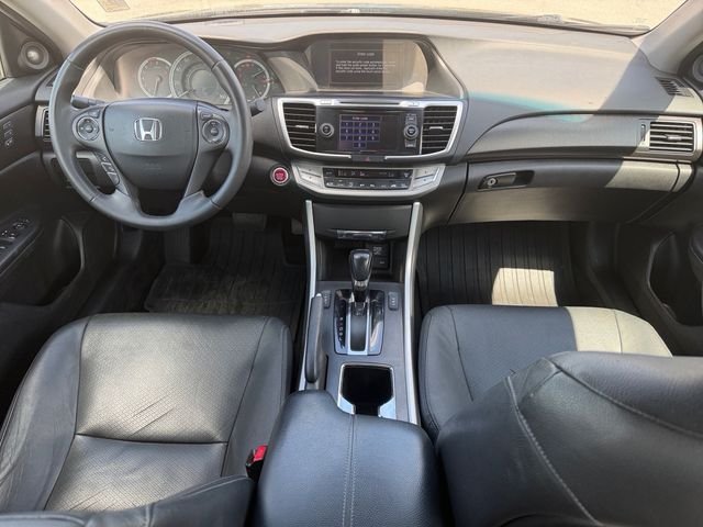 Used 2014 Black Honda EX-L image 12