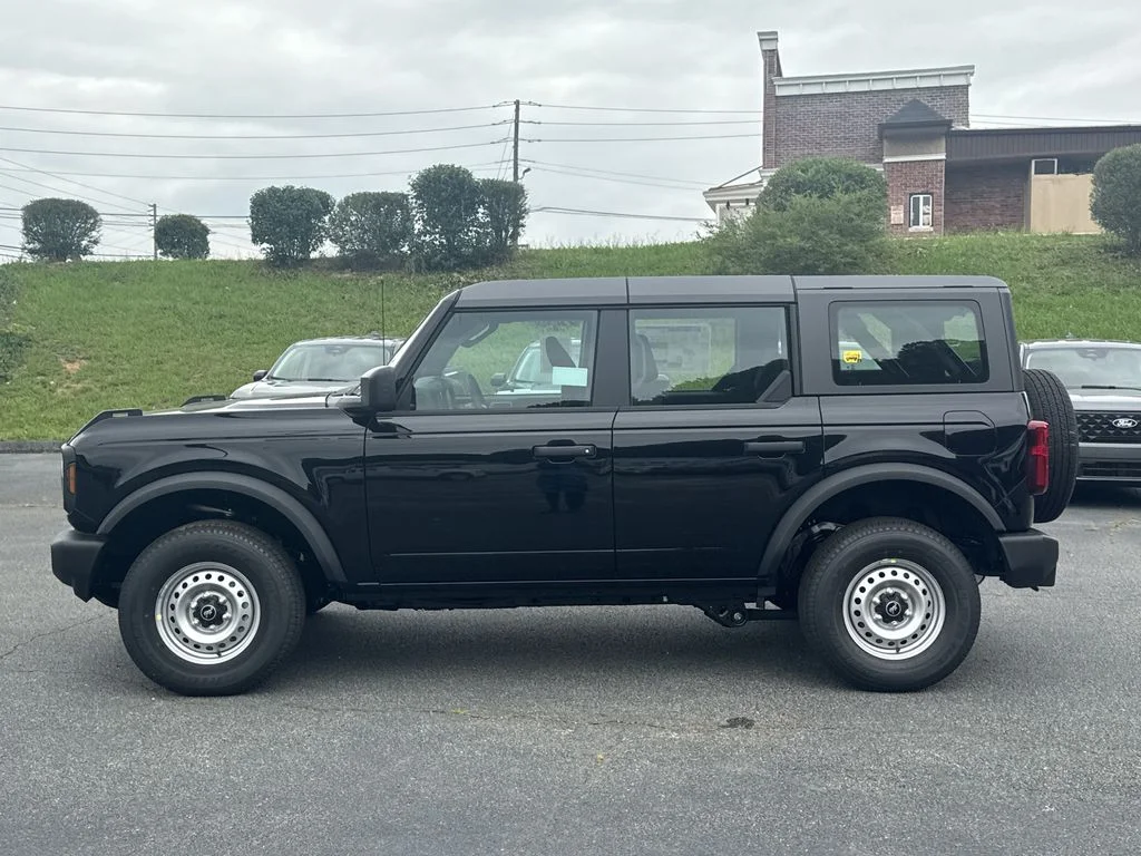 New 2026 Black Ford Base image 4