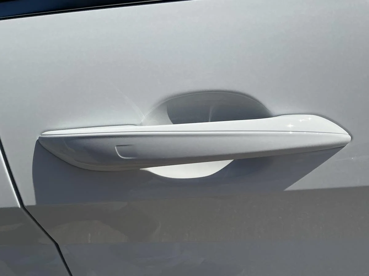 New 2026 White Hyundai Luxury image 13