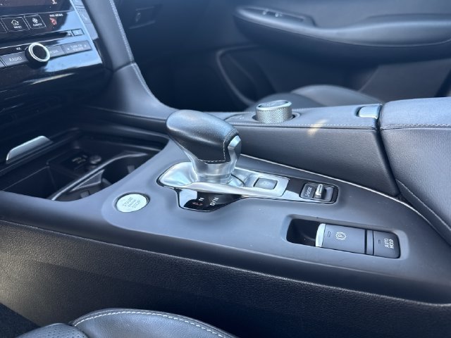 Used 2019 Graphite Shadow INFINITI ESSENTIAL image 16