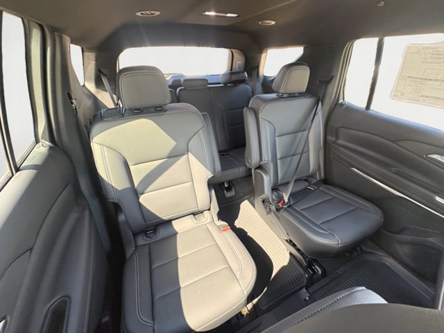 2027 Chevrolet Traverse LT - Photo 19