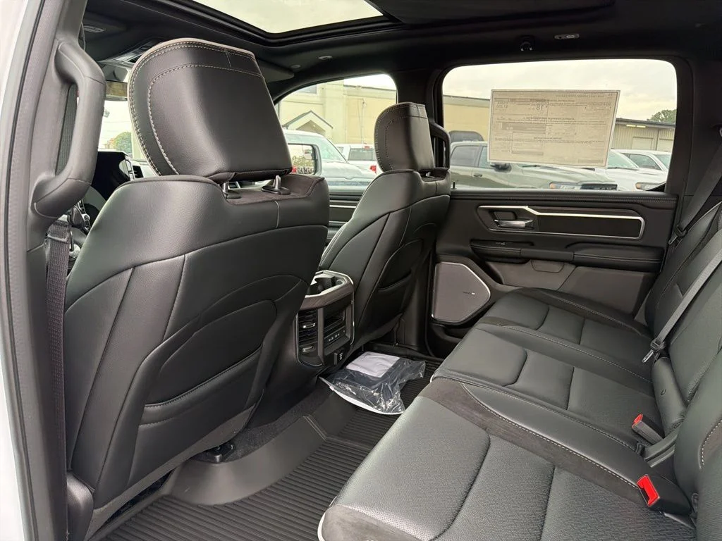 New 2026 Bright White Clear-Coat Exterior Paint RAM Laramie image 15