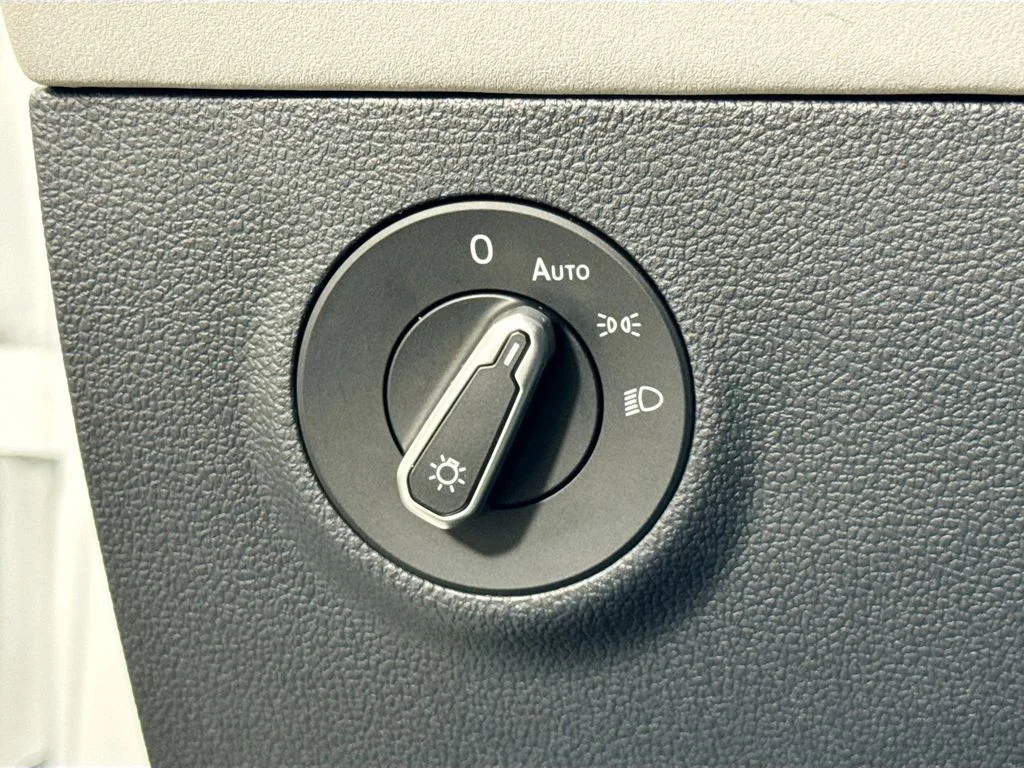 2026 Volkswagen Taos SE - Photo 40