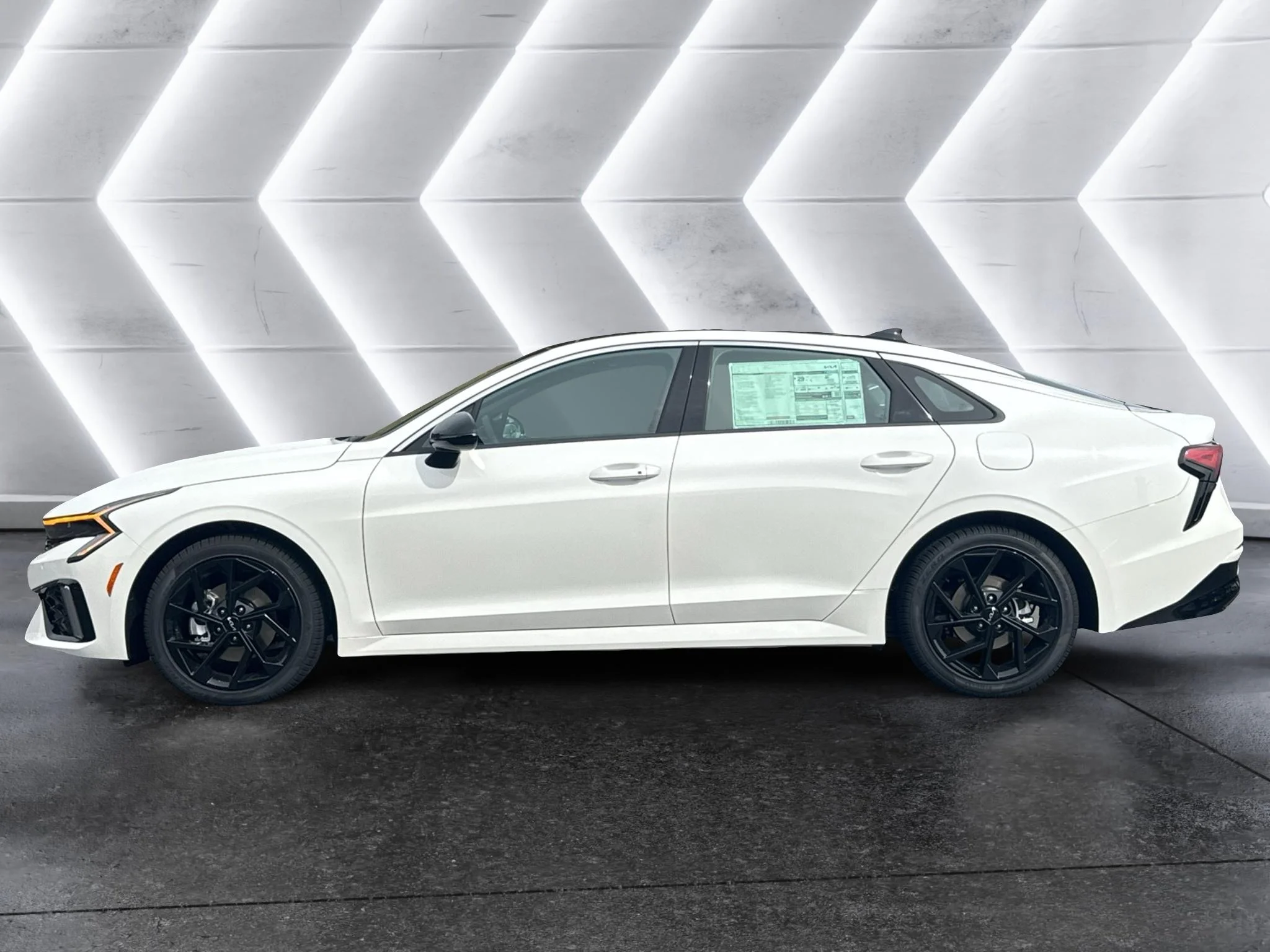 New 2027 Snow White Pearl Kia GT-Line image 8