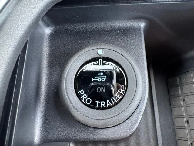 Used 2025 Gray Ford Tremor image 34