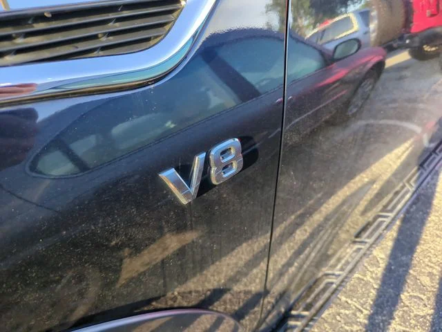 Used 2019 Blue Nissan SL image 6