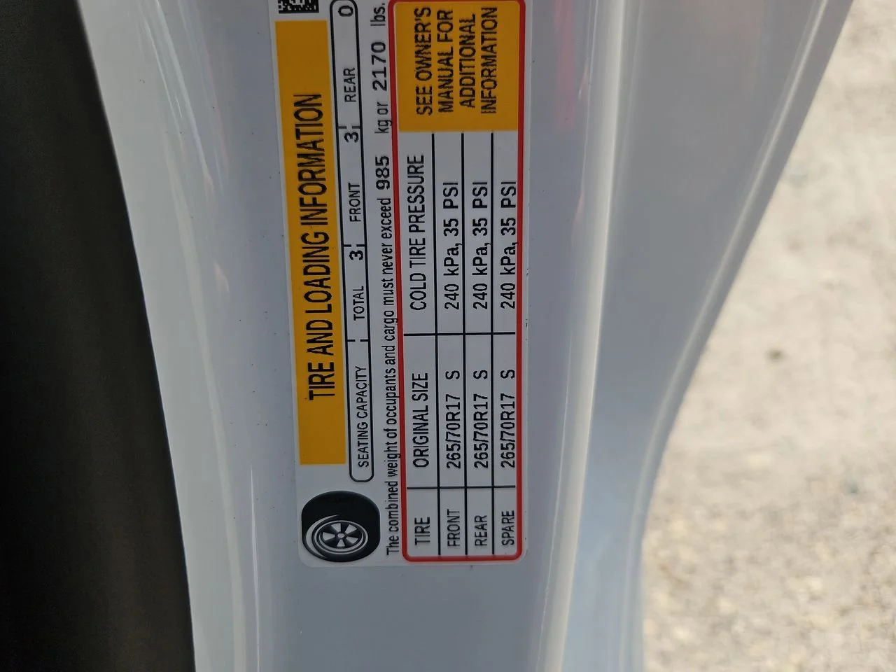 New 2026 Summit White GMC Pro image 32