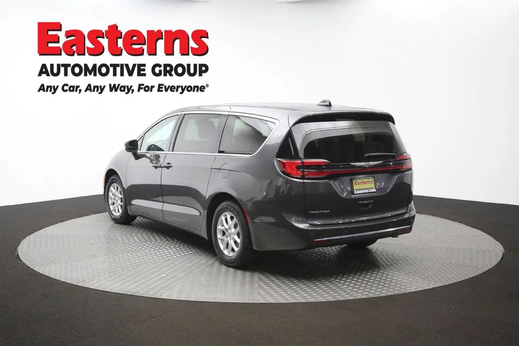 Used 2023 Gray Chrysler Touring L image 65