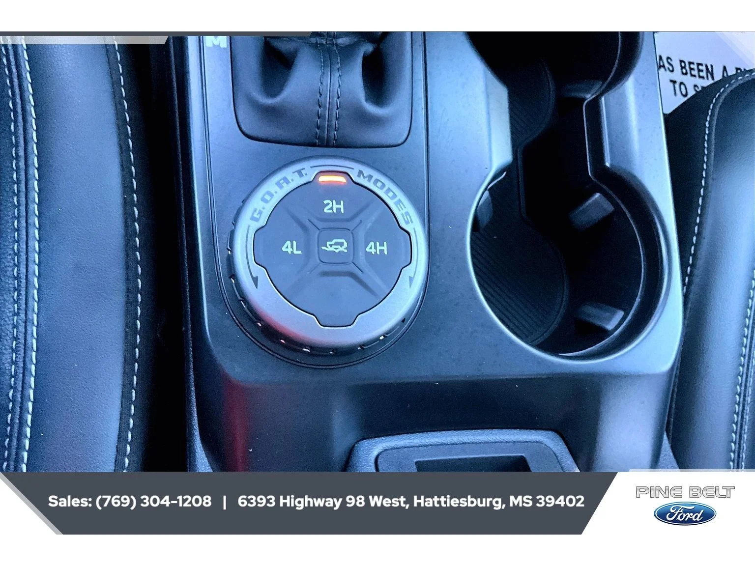 Used 2025 Desert Sand Ford Outer Banks image 23