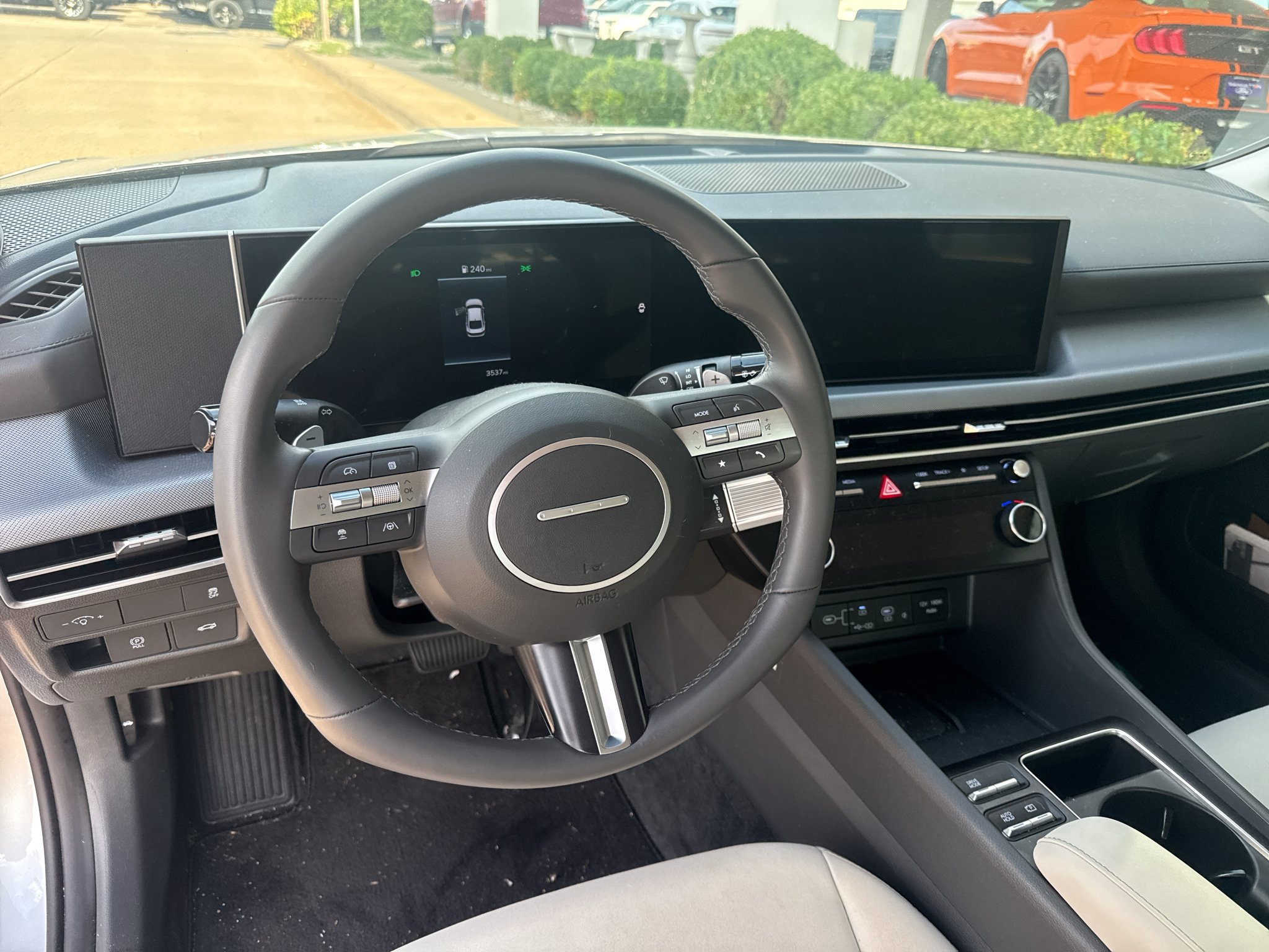 Used 2026 Aero Silver Hyundai SEL image 3